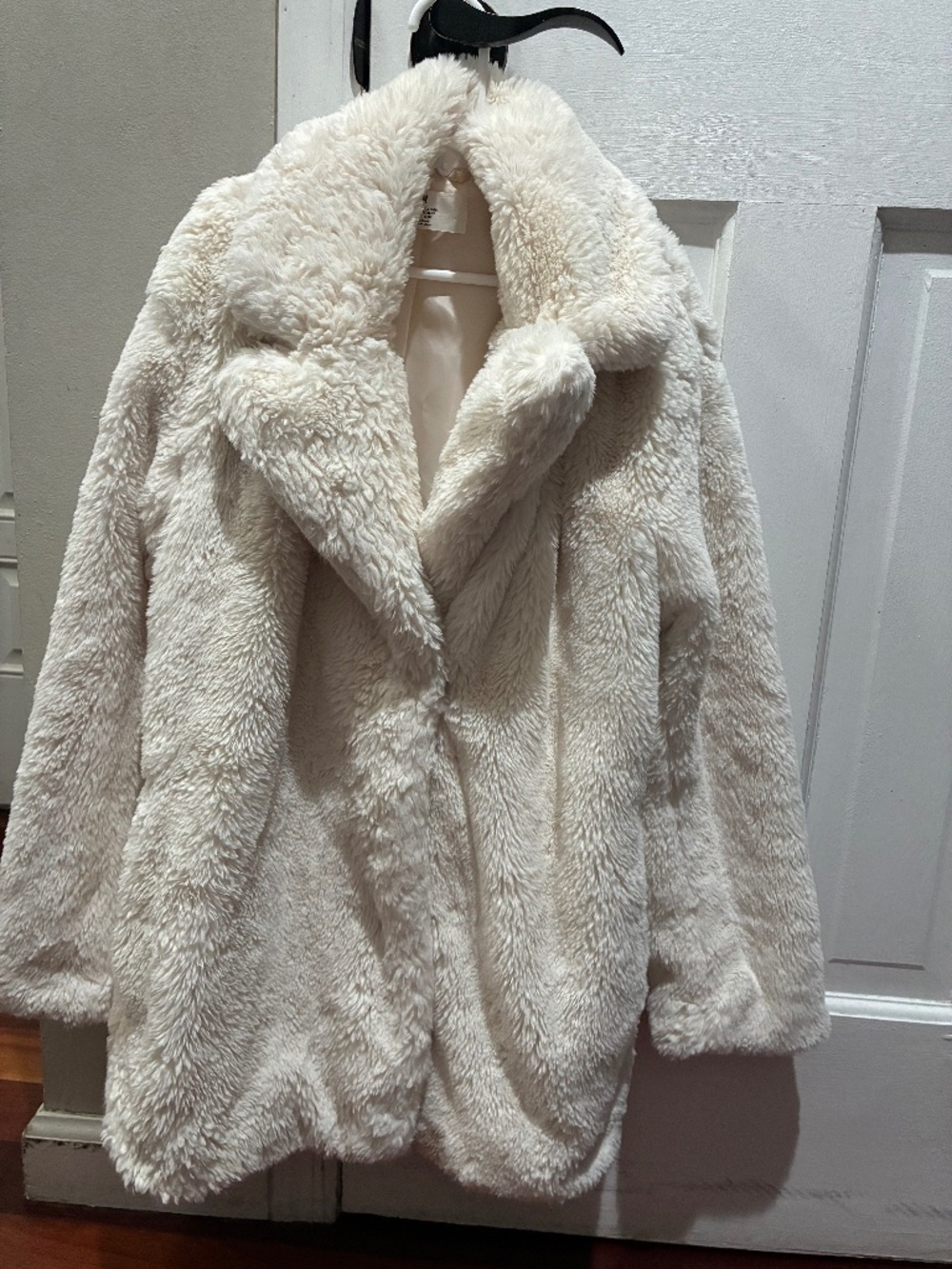 H&M Soft white coat for tweens